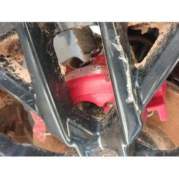 PINZA DE FRENO DELANTERA IZQUIERDA 