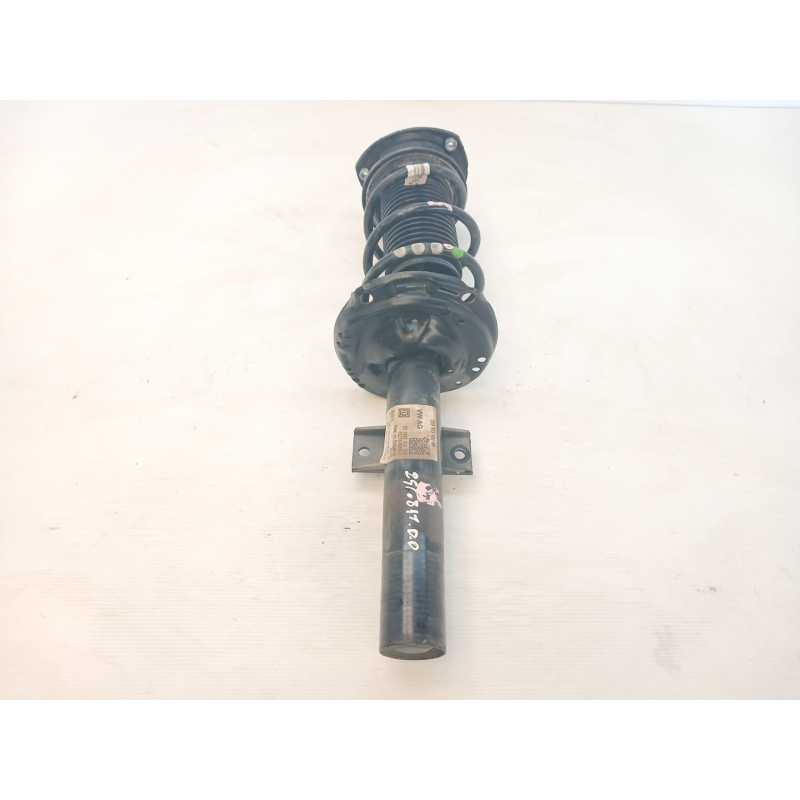 Recambio de amortiguador delantero derecho para seat ibiza v (kj1, kjg) 1.0 tsi referencia OEM IAM 2Q0413031AM  