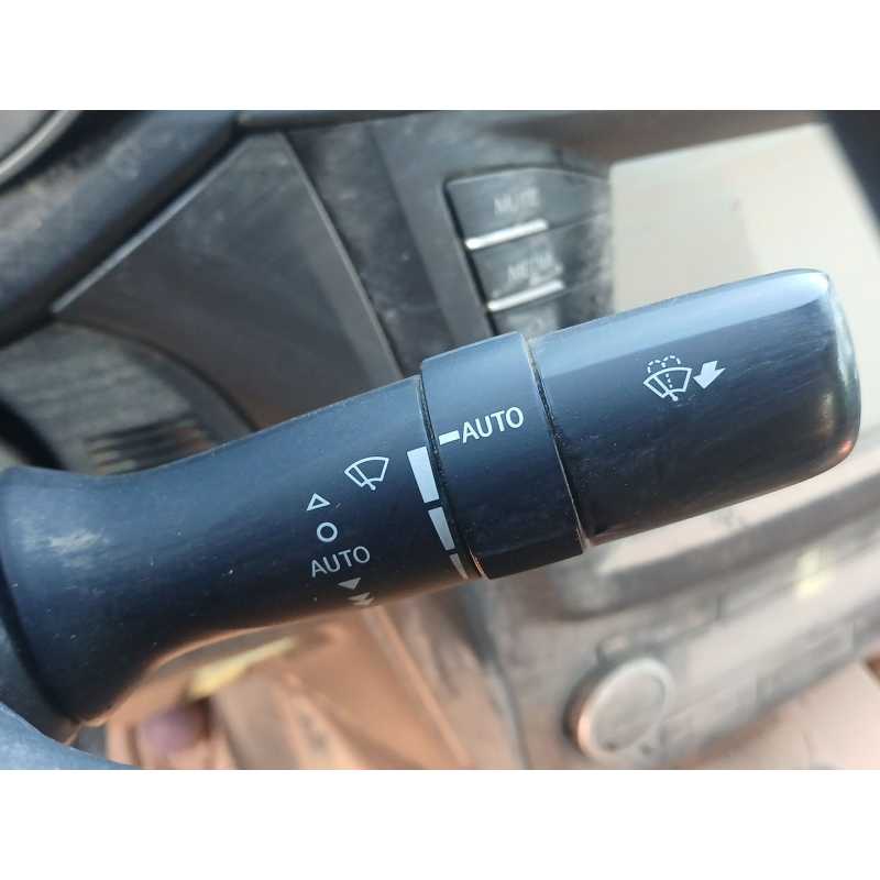 Recambio de mando limpia para toyota avensis advance referencia OEM IAM   