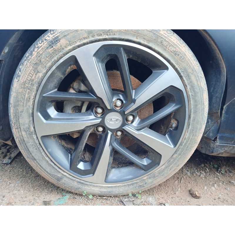 Recambio de llanta para hyundai kona referencia OEM IAM   