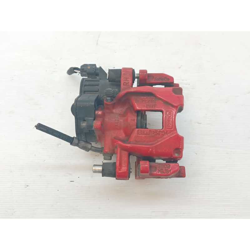 Recambio de pinza de freno trasera derecha para ford focus st-line referencia OEM IAM JX6120252B  
