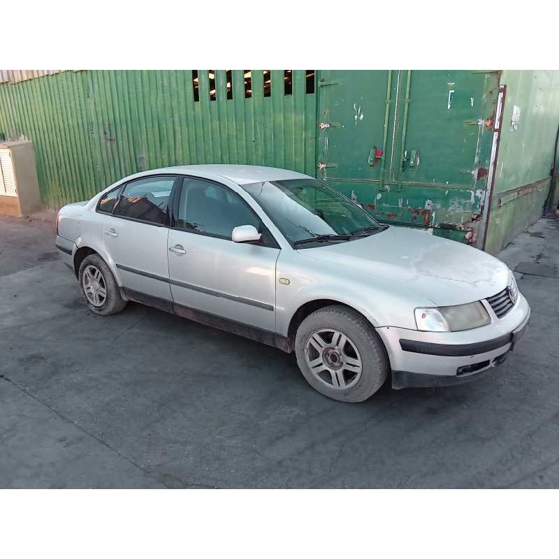 volkswagen passat berlina (3b2) del año 1999