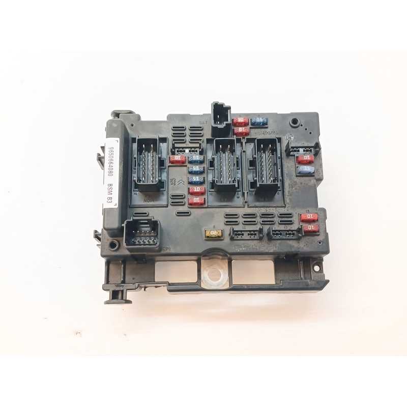 Recambio de caja reles / fusibles para peugeot 206 hatchback (2a/c) 1.4 i referencia OEM IAM 9650664080  