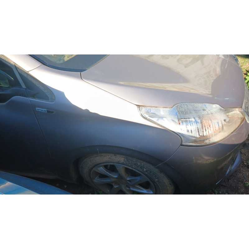 Recambio de aleta delantera derecha para peugeot 208 style referencia OEM IAM   