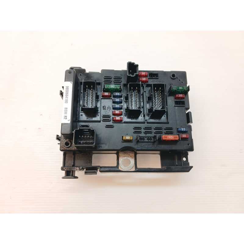 Recambio de caja reles / fusibles para peugeot 206 hatchback (2a/c) 1.4 hdi eco 70 referencia OEM IAM 9650664180  