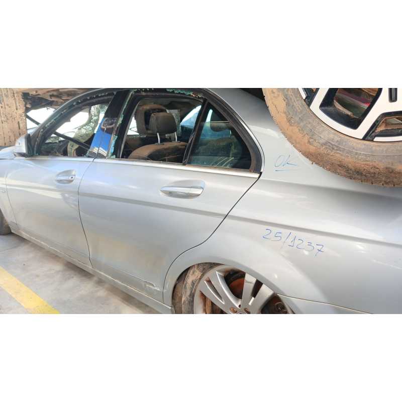 Recambio de puerta trasera izquierda para mercedes-benz clase c (w204) c 220 cdi (204.008) referencia OEM IAM   