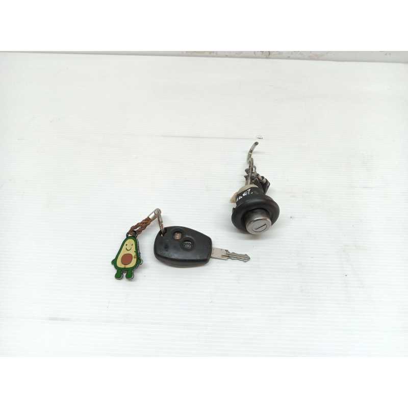 Recambio de bombin porton trasero para dacia sandero (bs_) 1.6 (bs0d, bs0b, bs0f, bs0h) referencia OEM IAM   