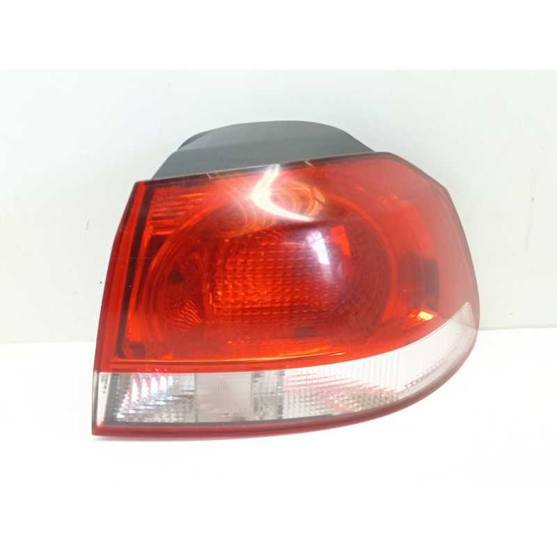 Recambio de piloto trasero derecho para volkswagen golf vi (5k1) 1.6 tdi referencia OEM IAM 5K0945112  
