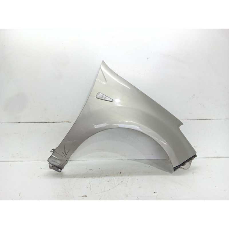 Recambio de aleta delantera derecha para dacia sandero (bs_) 1.6 (bs0d, bs0b, bs0f, bs0h) referencia OEM IAM   