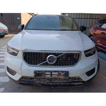 VOLVO XC40 (536)