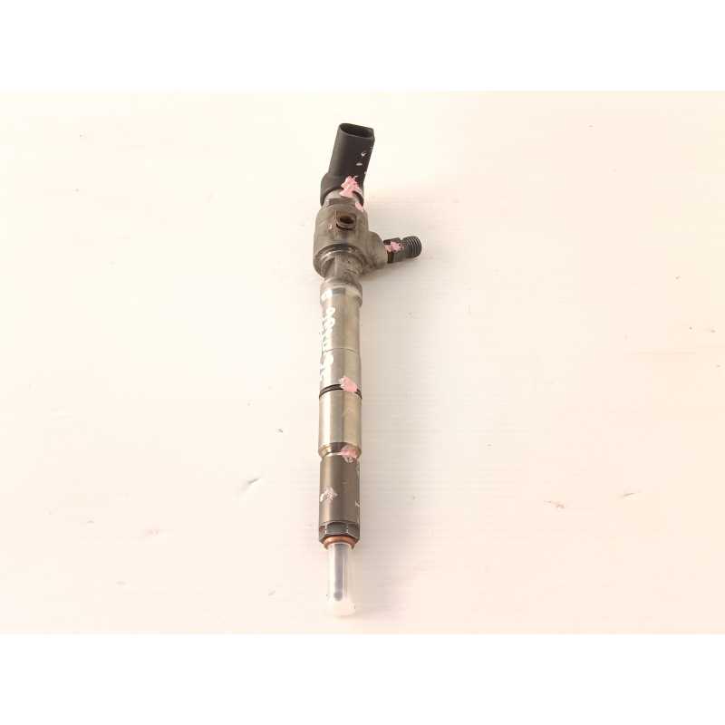 Recambio de inyector para volkswagen golf vi (5k1) 1.6 tdi referencia OEM IAM 03L130277B  