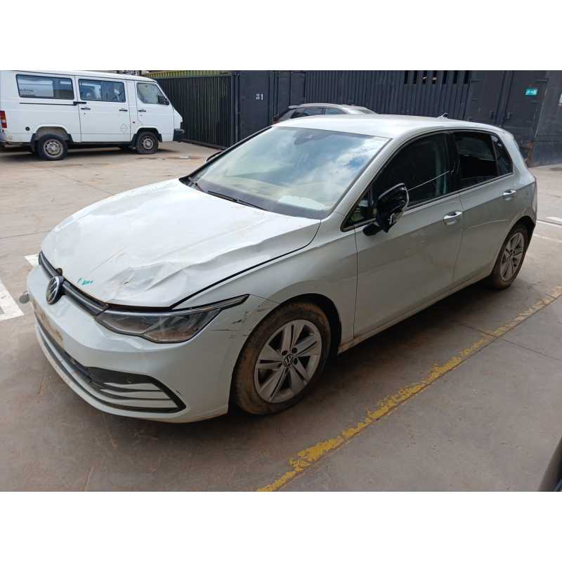 volkswagen golf viii lim. (cd1) del año 2022