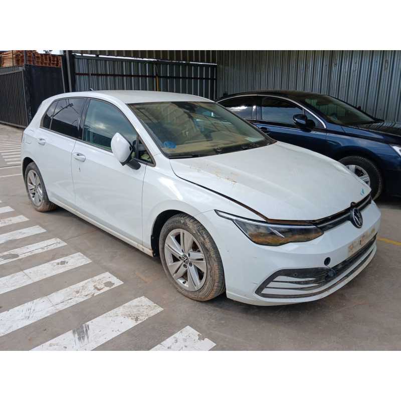 volkswagen golf viii lim. (cd1) del año 2022