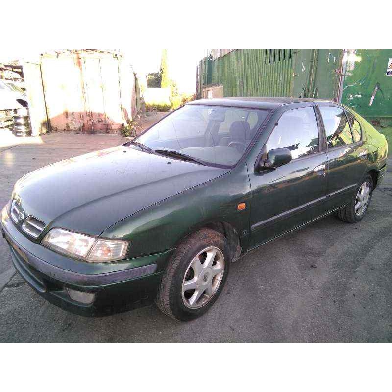 nissan primera berlina (p11) del año 1999