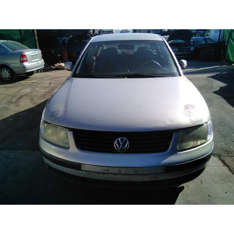 volkswagen passat berlina (3b2) del año 1998