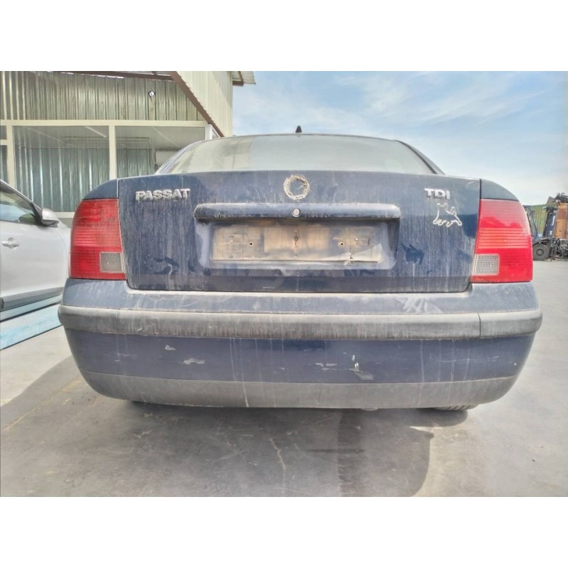 volkswagen passat berlina (3b2) del año 2000