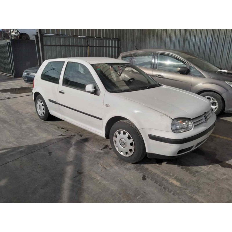 volkswagen golf iv berlina (1j1) del año 2001