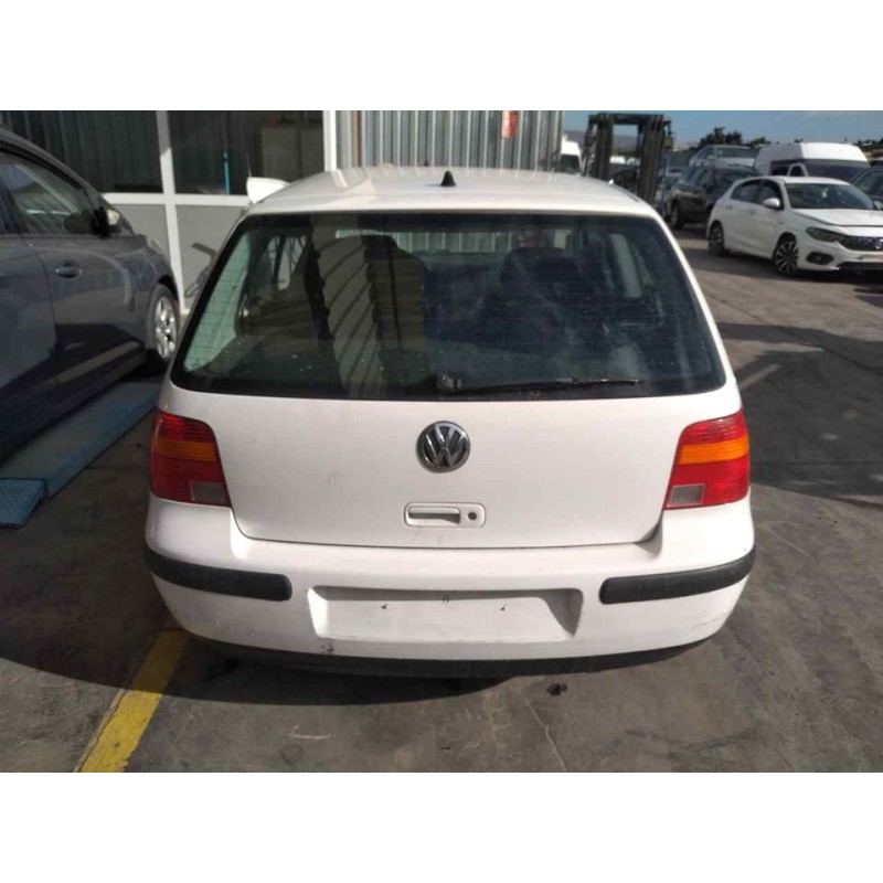 volkswagen golf iv berlina (1j1) del año 2001