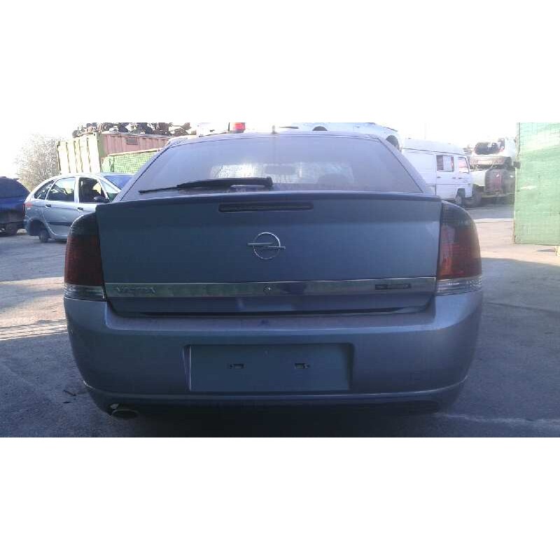 opel vectra c berlina del año 2005