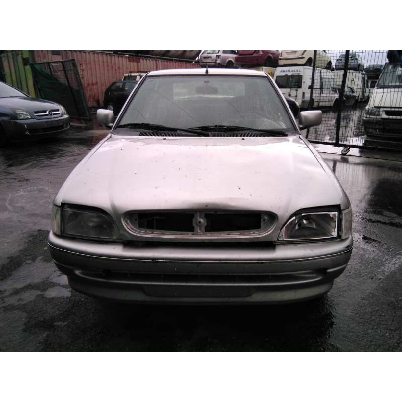 ford escort berlina/turnier del año 1993