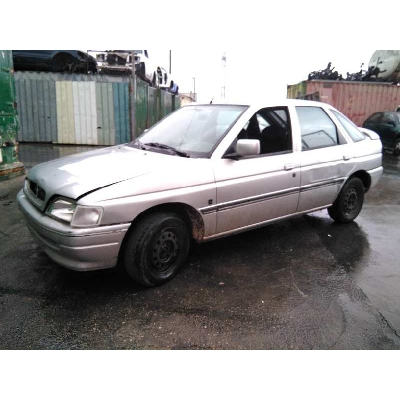 ford escort berlina/turnier del año 1993