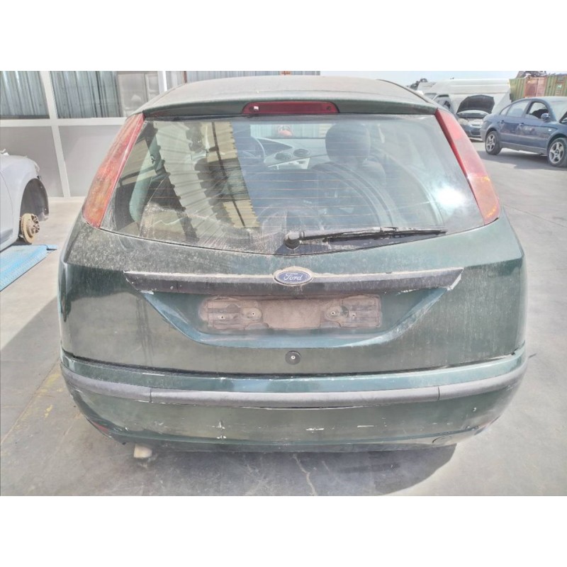 ford focus berlina (cak) del año 2004