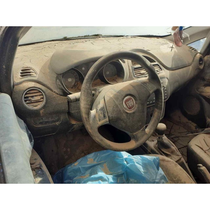 fiat punto (199) del año 2016