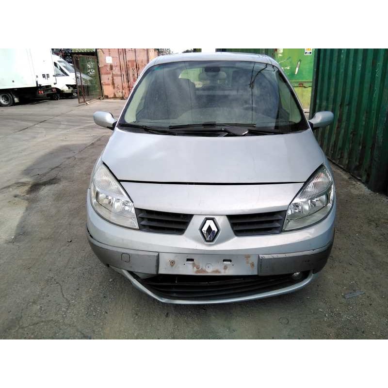 renault scenic ii del año 2004