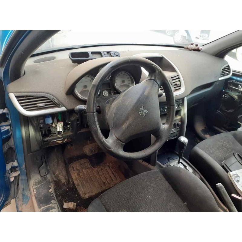 peugeot 207 del año 2008