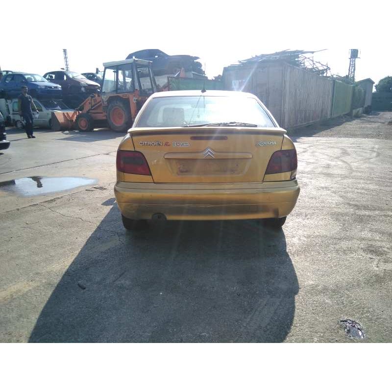 citroën xsara berlina del año 2001