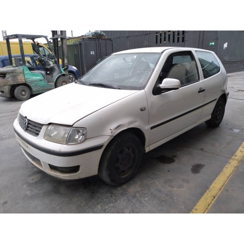 volkswagen polo berlina (6n2) del año 2000
