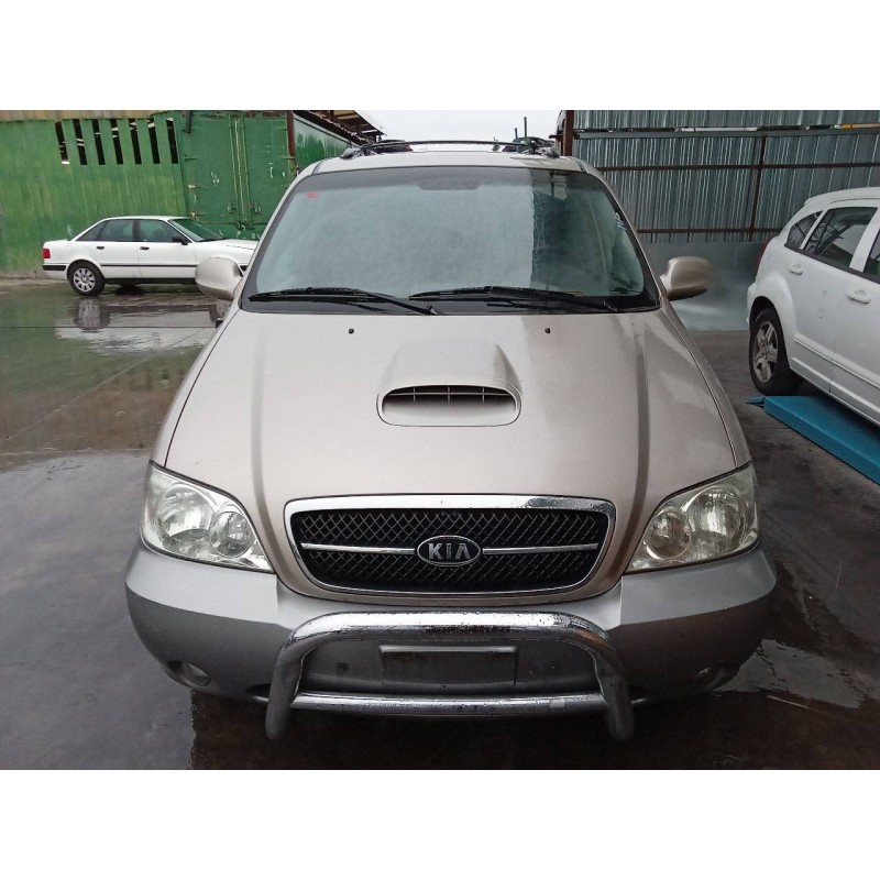 kia carnival ii del año 2004