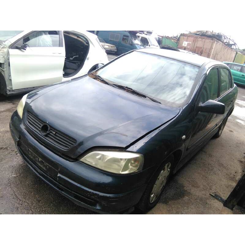 opel astra g berlina del año 2002