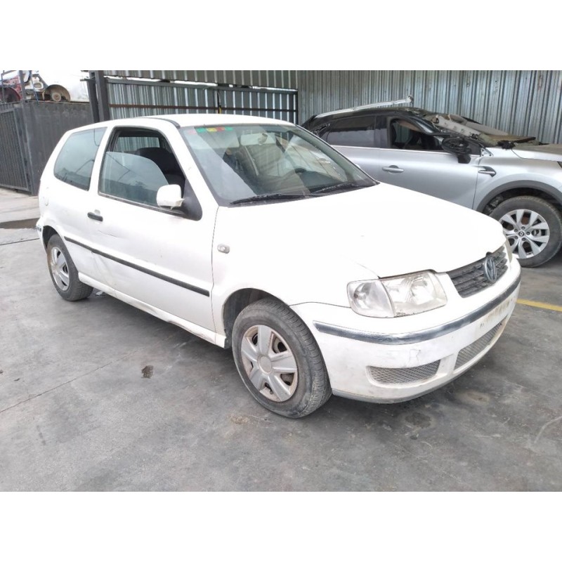 volkswagen polo berlina (6n2) del año 2000
