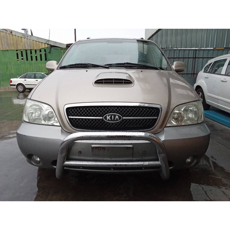 kia carnival ii del año 2004