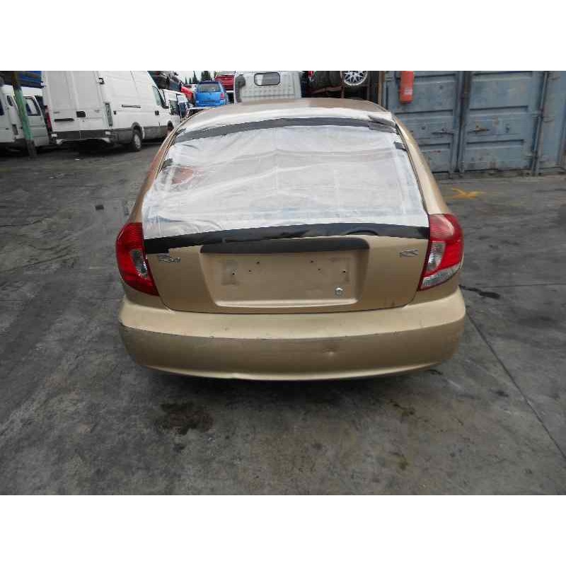 kia rio del año 2003