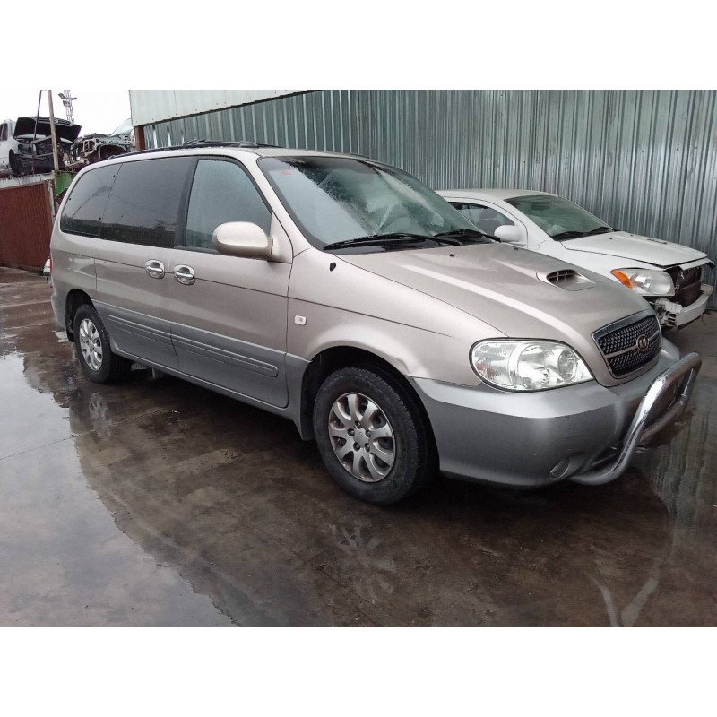 kia carnival ii del año 2004