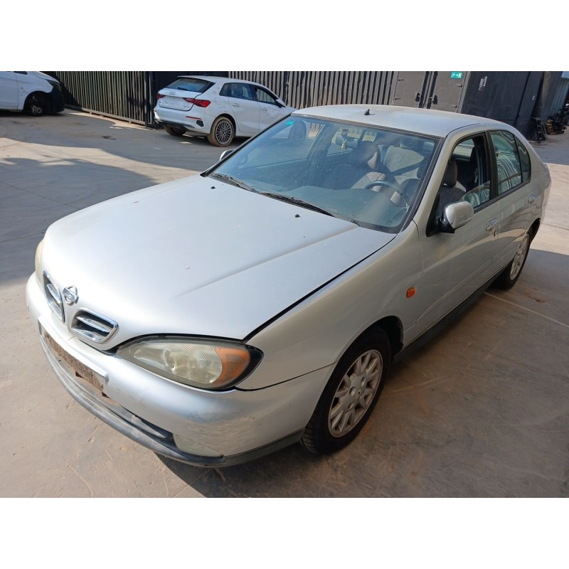 nissan primera (p11) del año 2001
