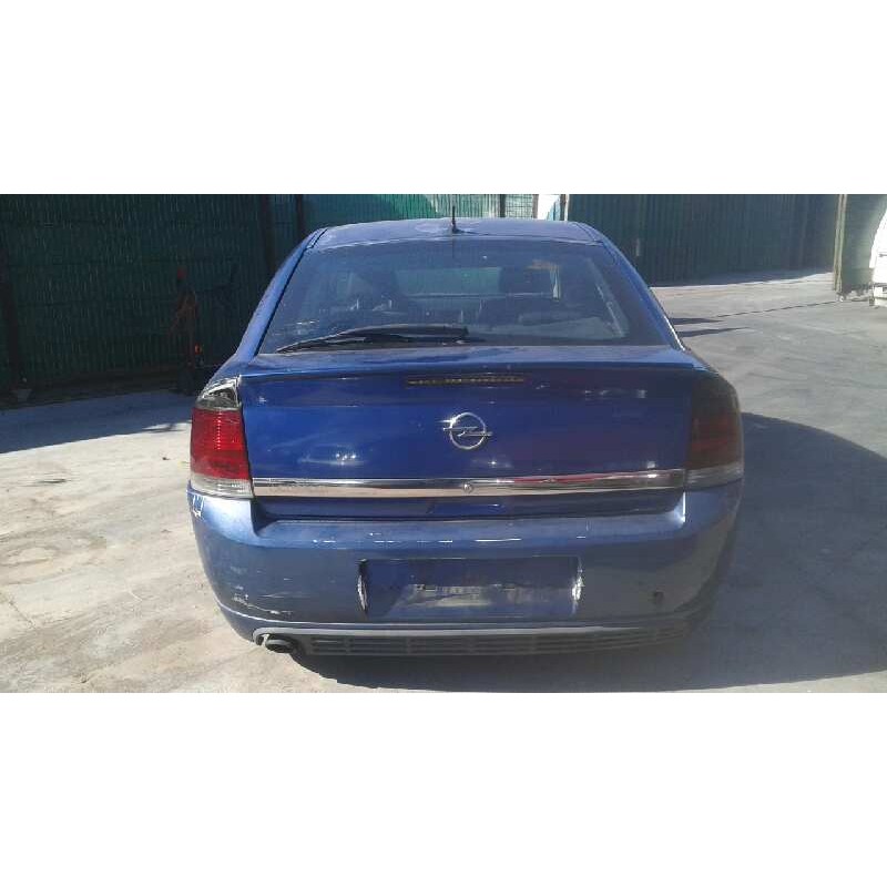 opel vectra c berlina del año 2002