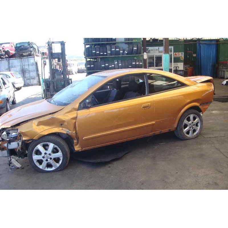 opel astra g coupé del año 2001