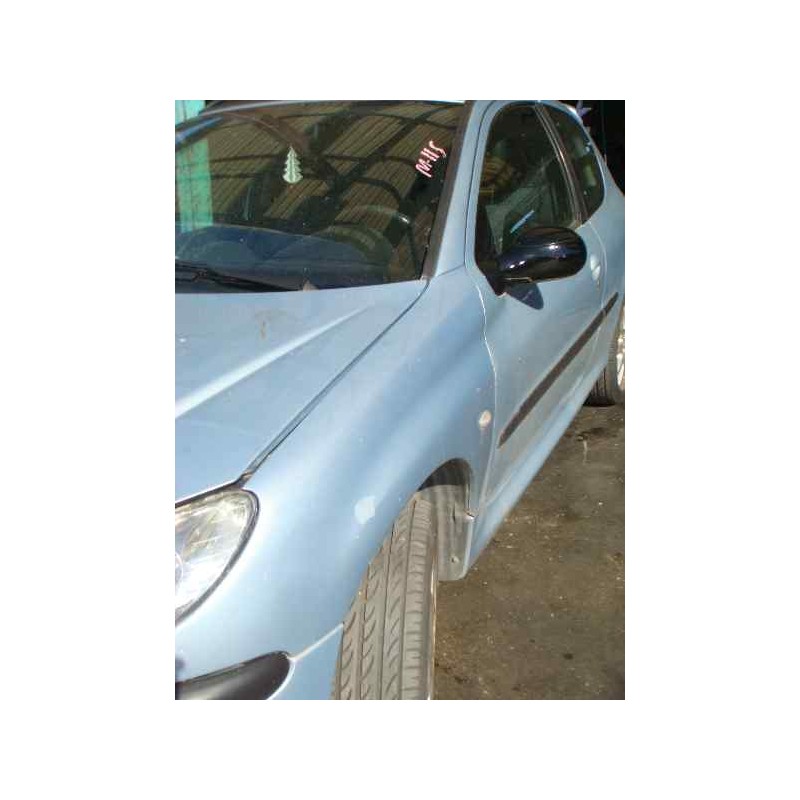 peugeot 206 berlina del año 2001