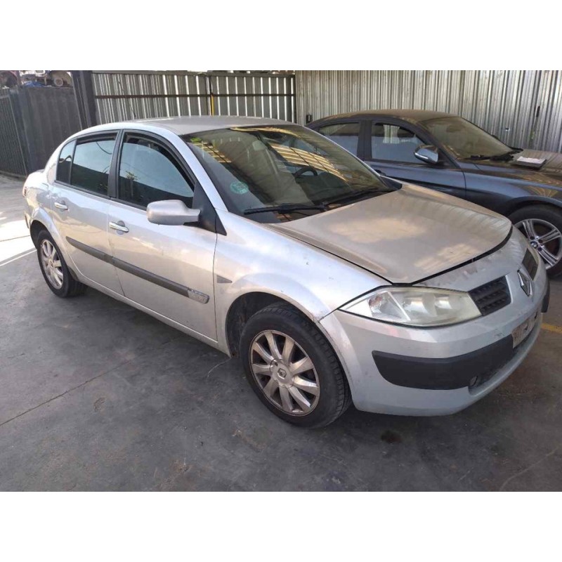renault megane ii classic berlina del año 2007