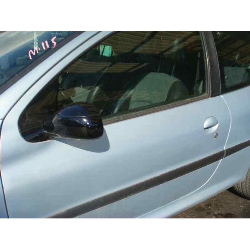 peugeot 206 berlina del año 2001