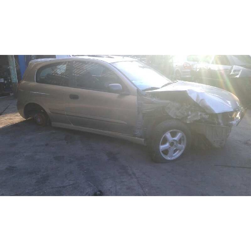 nissan almera (n16/e) del año 2004