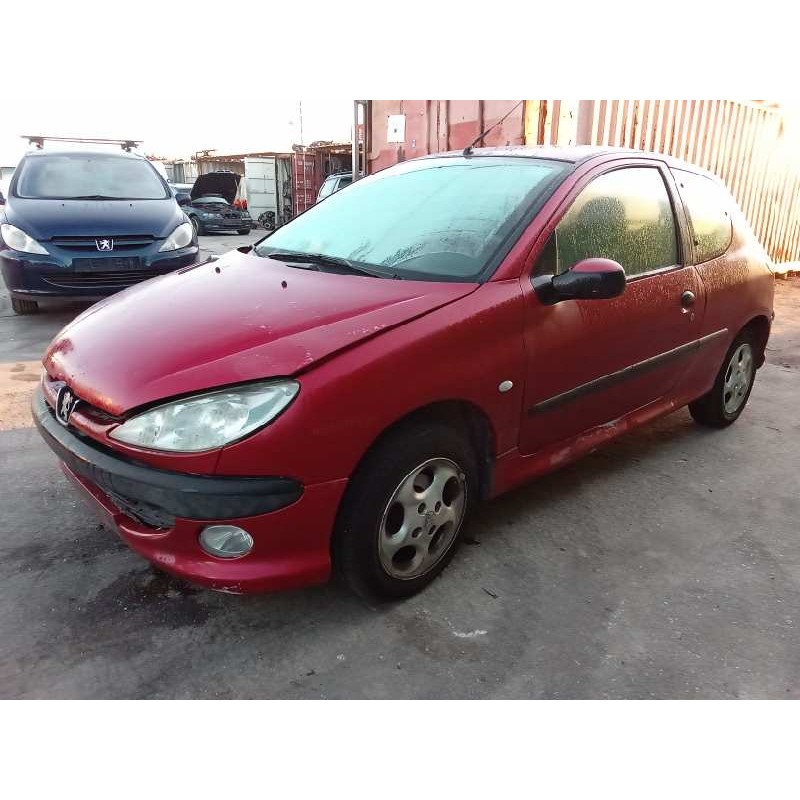 peugeot 206 berlina del año 2000