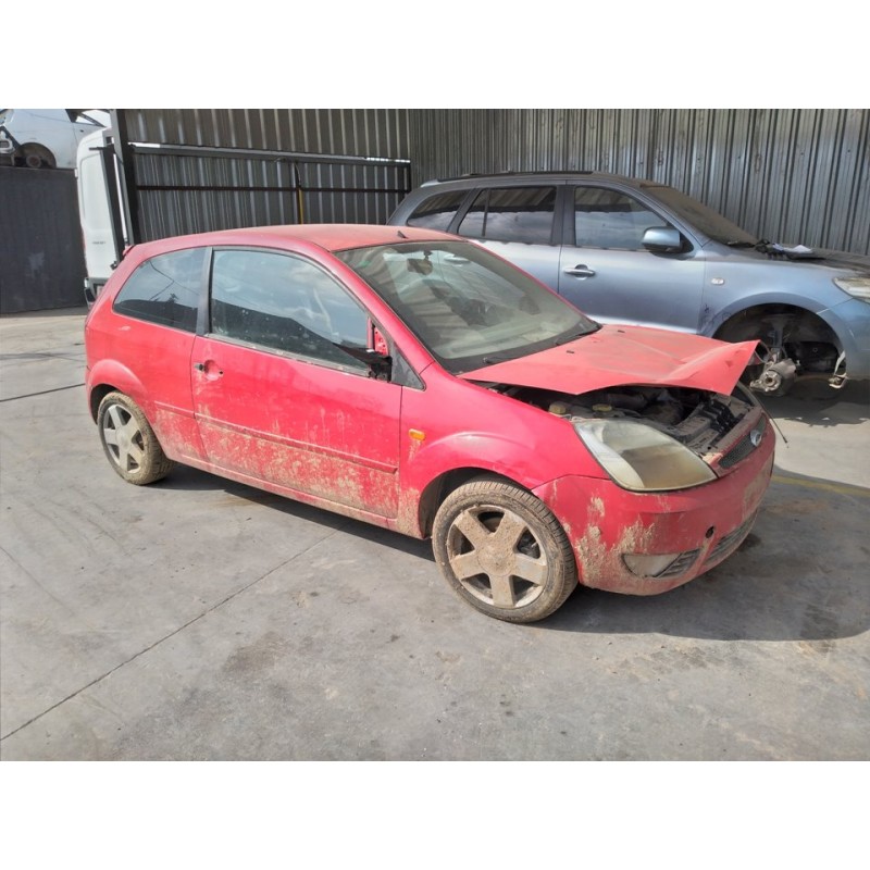ford fiesta (cbk) del año 2004