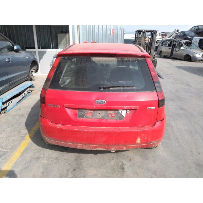 ford fiesta (cbk) del año 2004