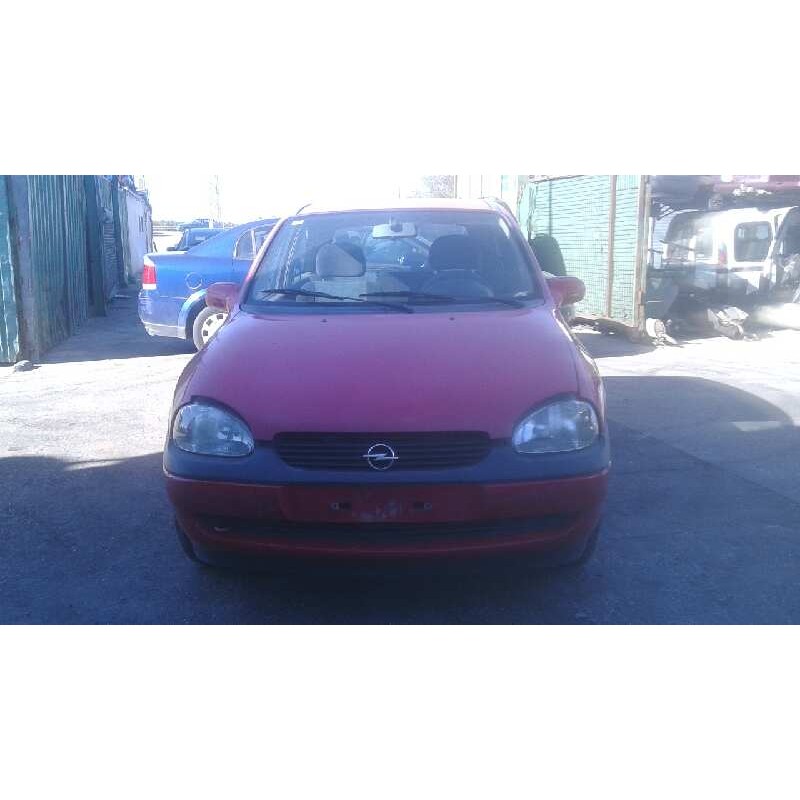 opel corsa b del año 2000
