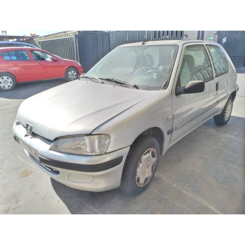 peugeot 106 (s2) del año 2002