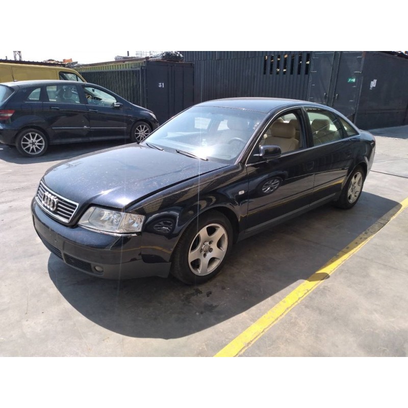audi a6 berlina (4b2) del año 2000